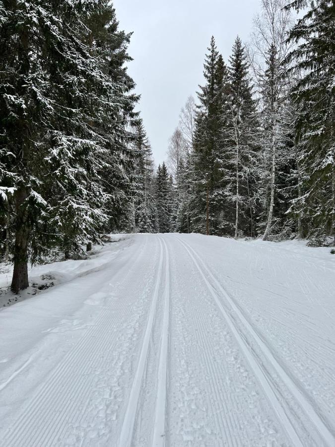 شقة Raemsbyns Fritidsby, Naera Romme Alpin Idkerberget المظهر الخارجي الصورة